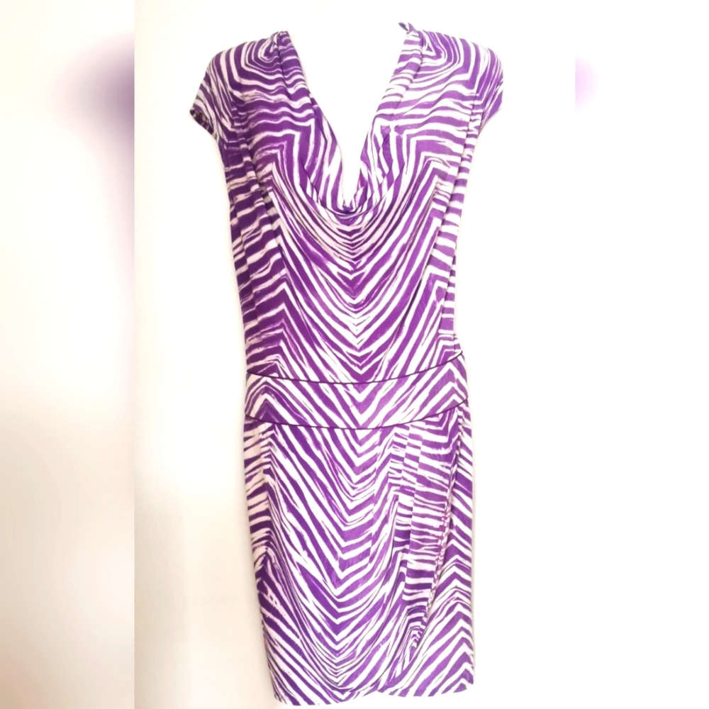 BCBG MAX AZRIA dress. Medium